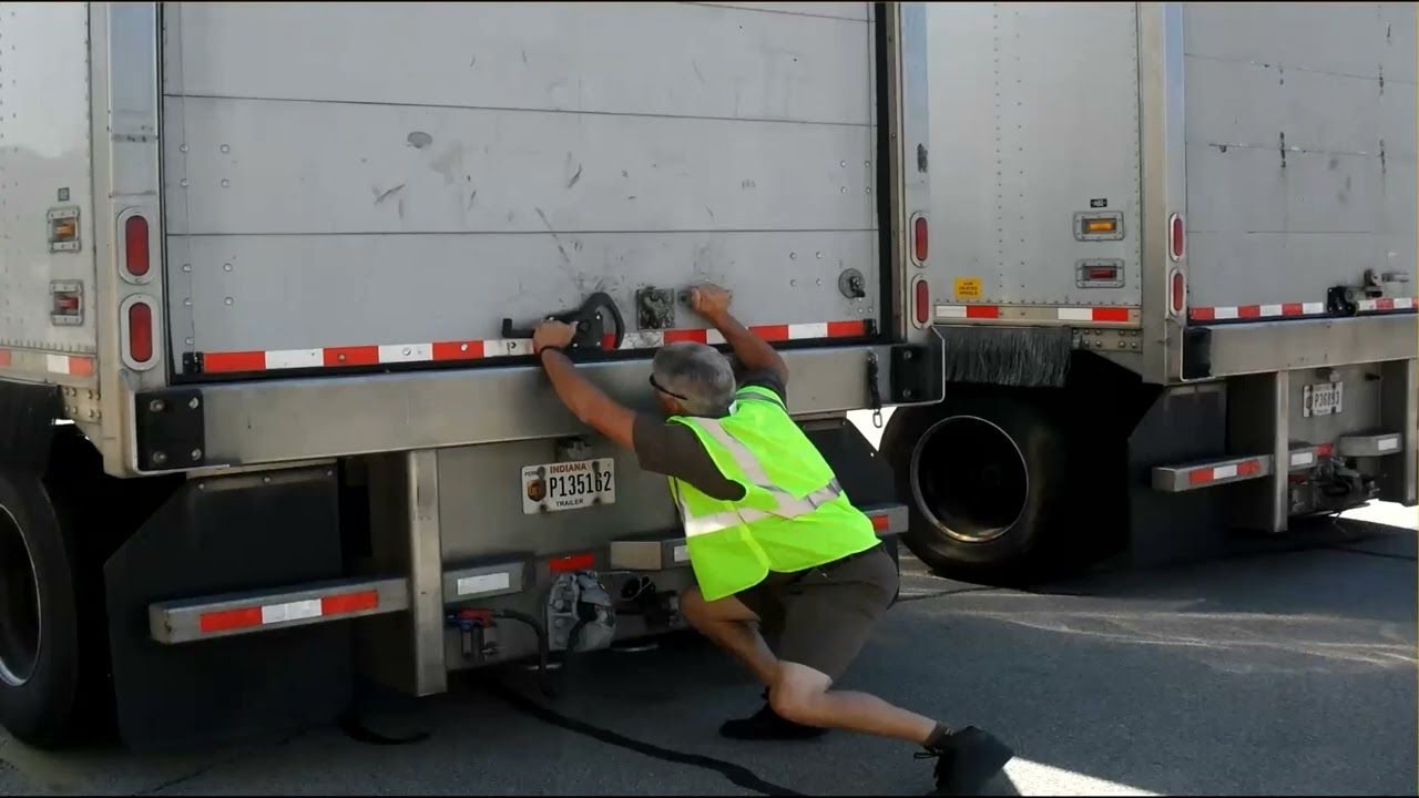 Quick Installation Tips for Trailer Roll Up Door Parts
